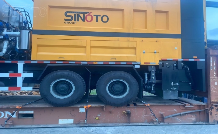 Containerized SINOTO synchronous chip sealer solution for high-efficiency road surfacing