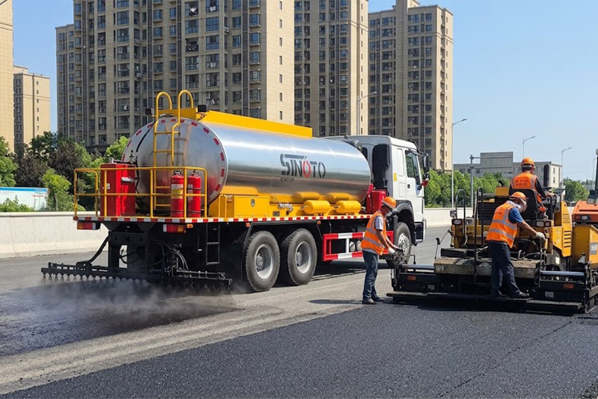 bitumen distributor